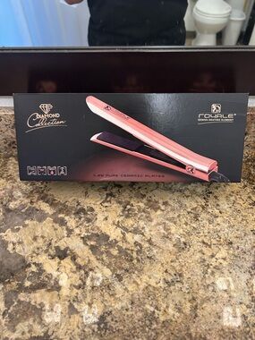 Royale Diamond Collection Pink Ceramic Flat Iron LUXURY